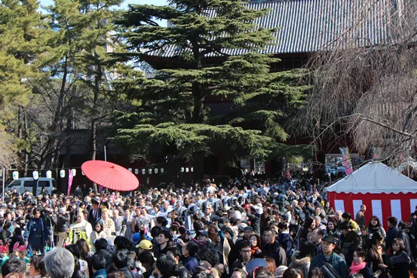 増上寺 節分追儺式で豆まき