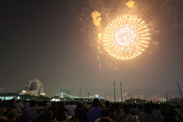 東京湾大華火祭 晴海主会場から